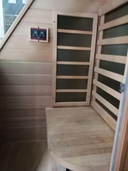 Appartement Avec Sauna Et Balneo Privatifs -Troyes Centre Zewnętrze zdjęcie