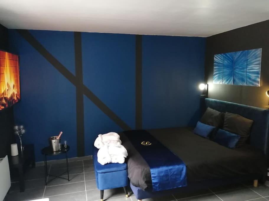 Appartement Avec Sauna Et Balneo Privatifs -Troyes Centre Zewnętrze zdjęcie